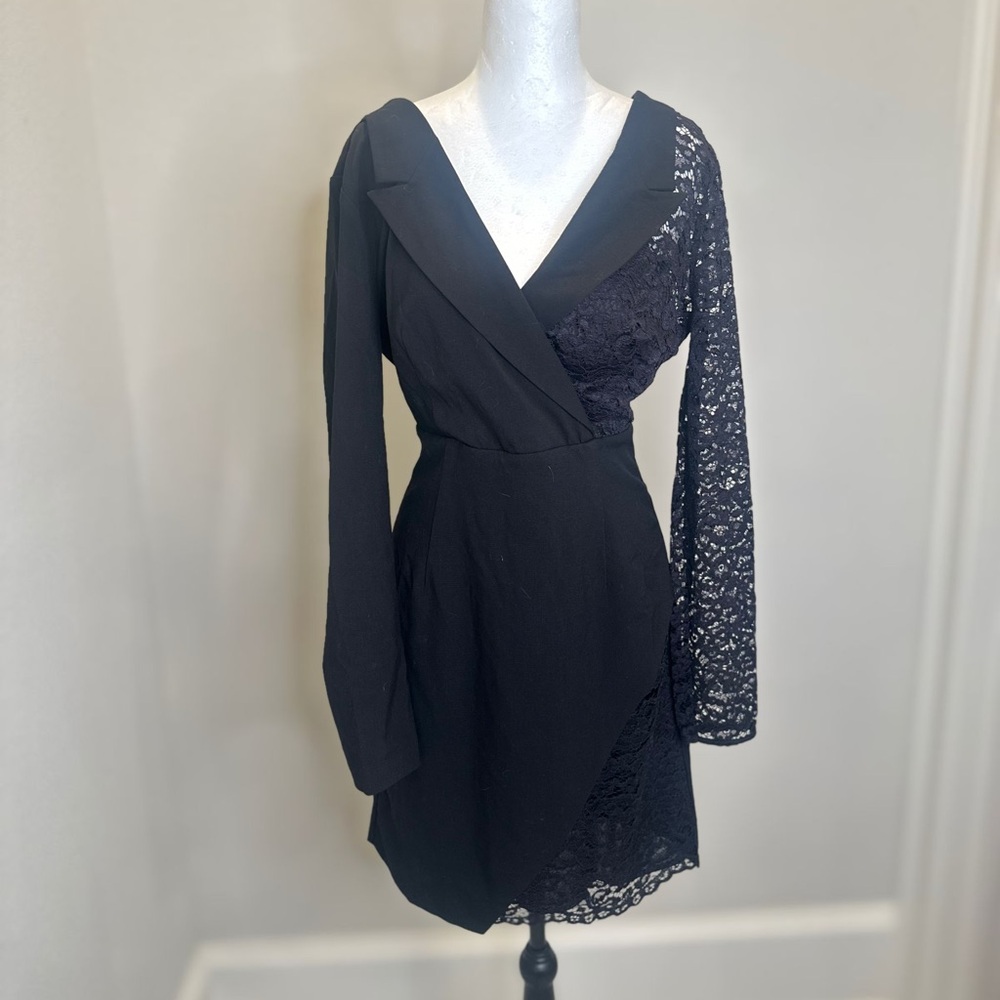 VENUS Black Sheath Dress with Bishop Sleeves and V-Neck
